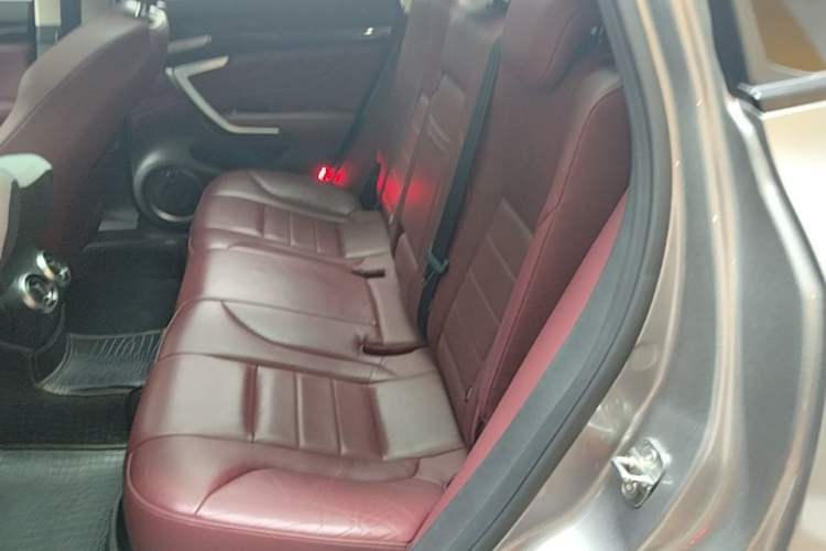 Used Wey VV7 2017 2.0T Flagship Model Left Rear Seat