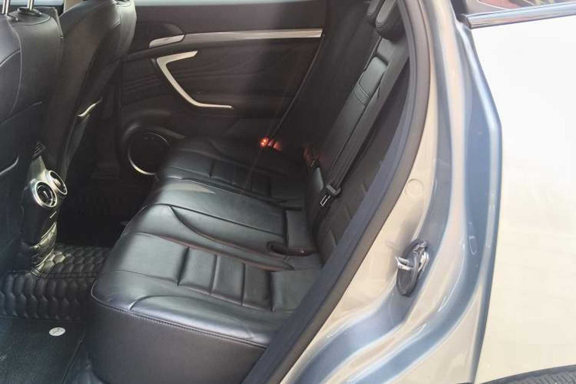 Used Wey VV7 2017 2.0T Flagship Model Left Rear Seat