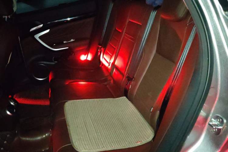Used Wey VV7 2017 2.0T Flagship Model Left Rear Seat