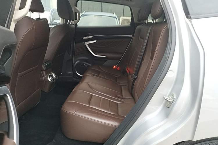 Used Wey VV7 2017 2.0T Flagship Model Left Rear Seat