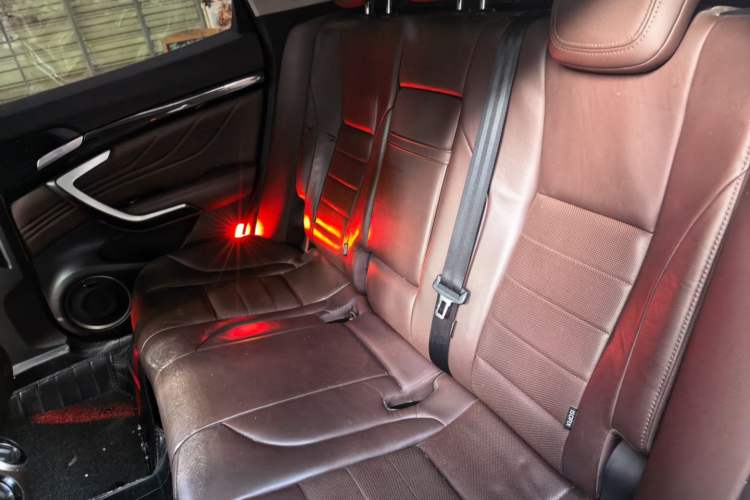 Used Wey VV7 2017 2.0T Flagship Model Left Rear Seat