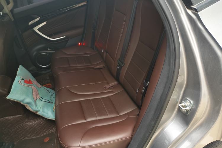 Used Wey VV7 2017 2.0T Ultra-Luxury Version Left Rear Seat