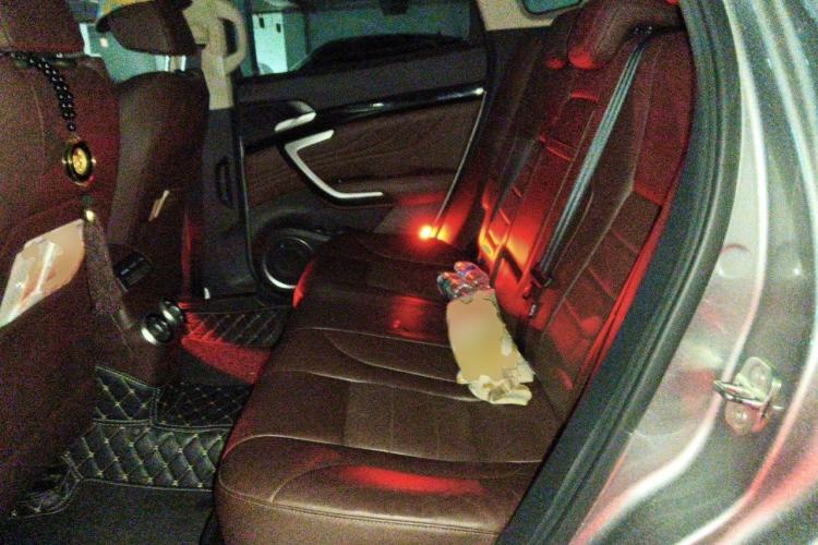 Used Wey VV7 2017 2.0T Flagship Model Left Rear Seat