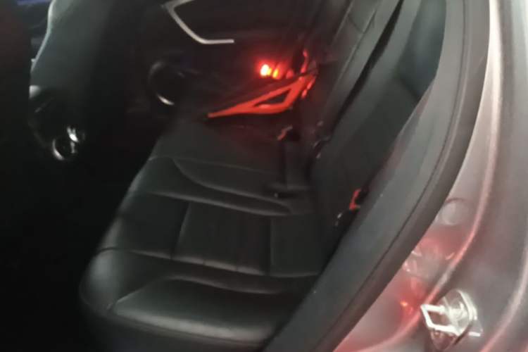 Used Wey VV7 2017 2.0T Flagship Model Left Rear Seat