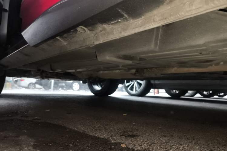 Used Wey VV7 2017 2.0T Flagship Model Left Side Sill