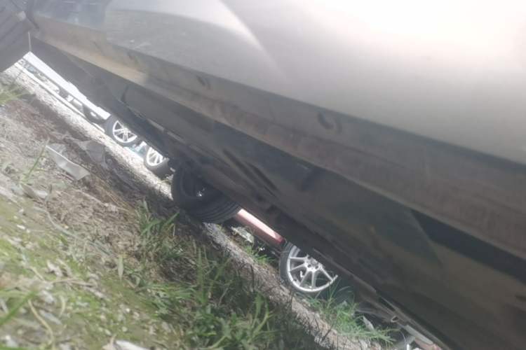 Used Wey VV7 2017 2.0T Flagship Model Left Side Sill