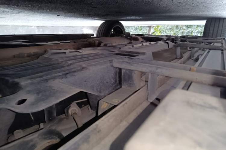Used Wey VV7 2017 2.0T Flagship Model Left Side Sill