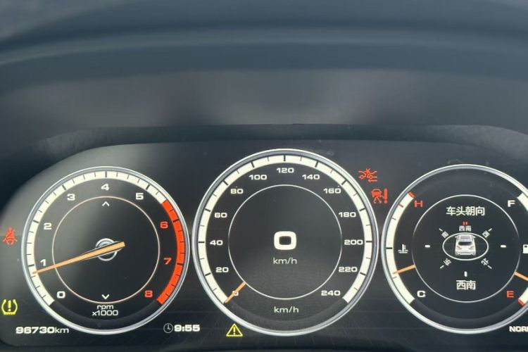 Used Wey VV7 2017 2.0T Flagship Model Odometer Close Up