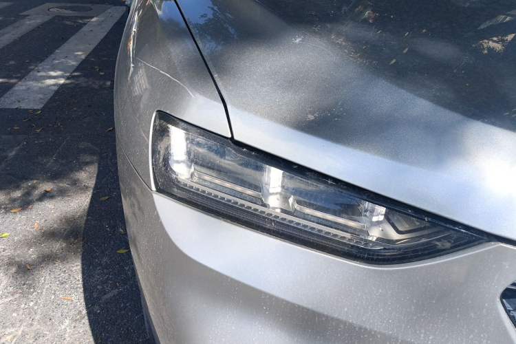 Used Wey VV7 2017 2.0T Flagship Model Right Front Headlight
