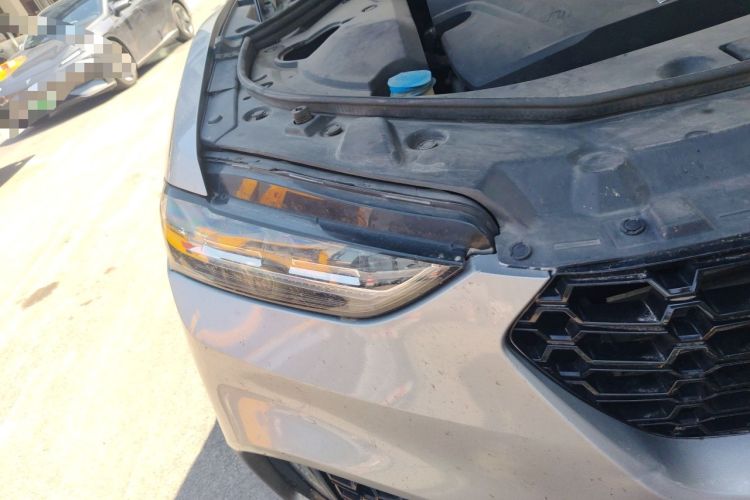 Used Wey VV7 2017 2.0T Ultra-Luxury Version Right Front Headlight
