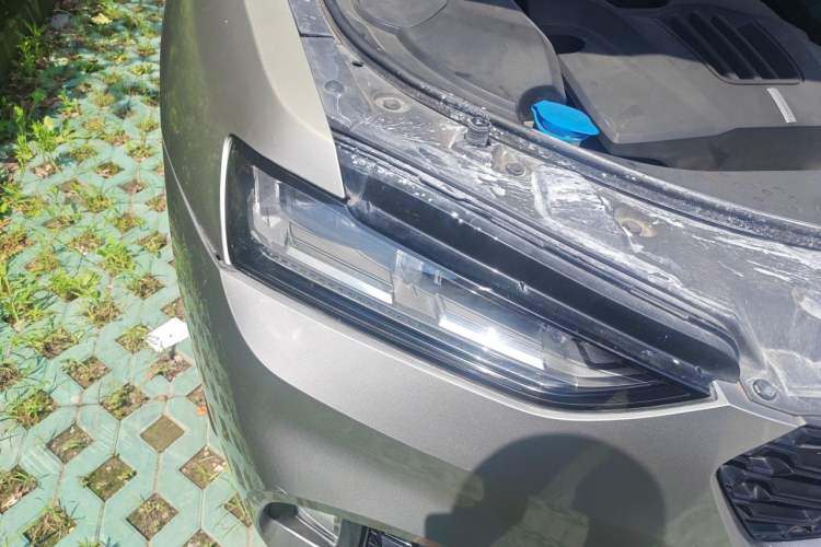 Used Wey VV7 2017 2.0T Flagship Model Right Front Headlight
