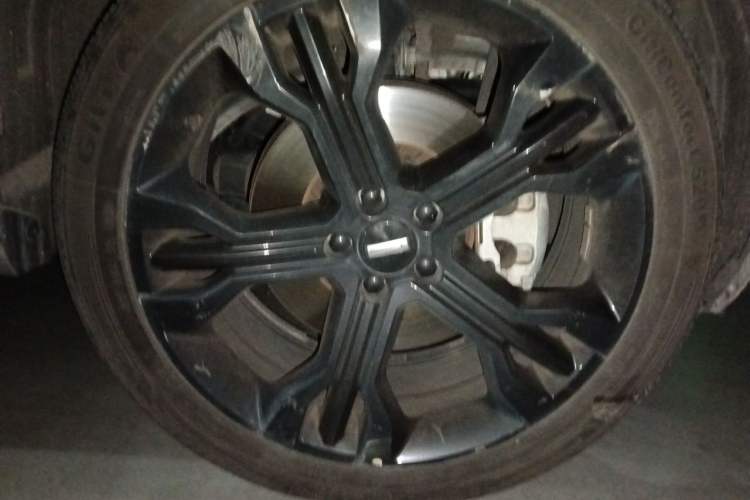 Used Wey VV7 2017 VV7c 2.0T Flagship Model Right Front Wheel Hub