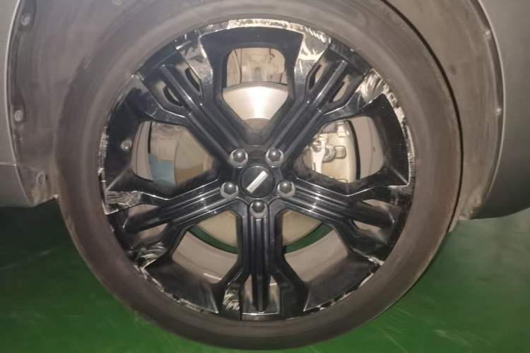 Used Wey VV7 2017 2.0T Luxury Model Right Front Wheel Hub