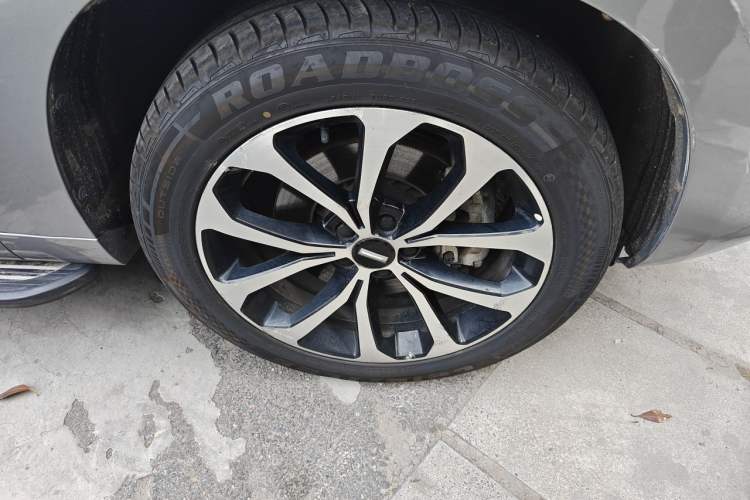 Used Wey VV7 2017 2.0T Ultra-Luxury Version Right Front Wheel Hub