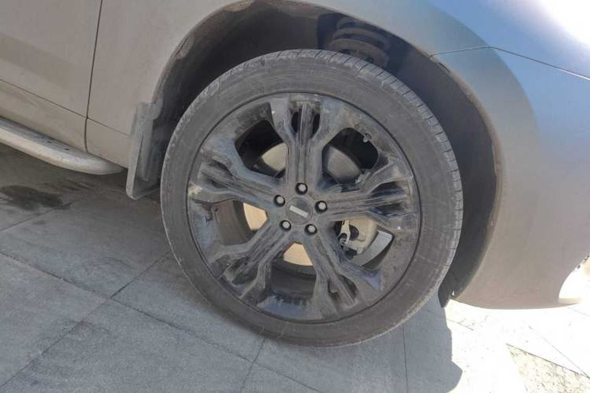 Used Wey VV7 2017 2.0T Flagship Model Right Front Wheel Hub