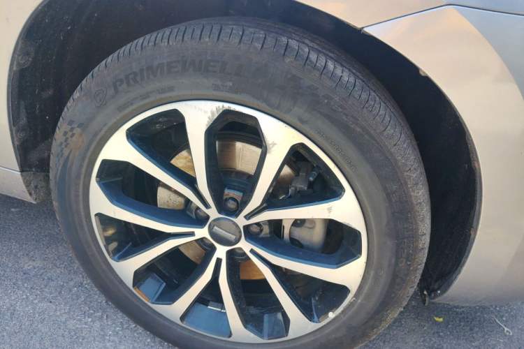 Used Wey VV7 2017 2.0T Ultra-Luxury Version Right Front Wheel Hub