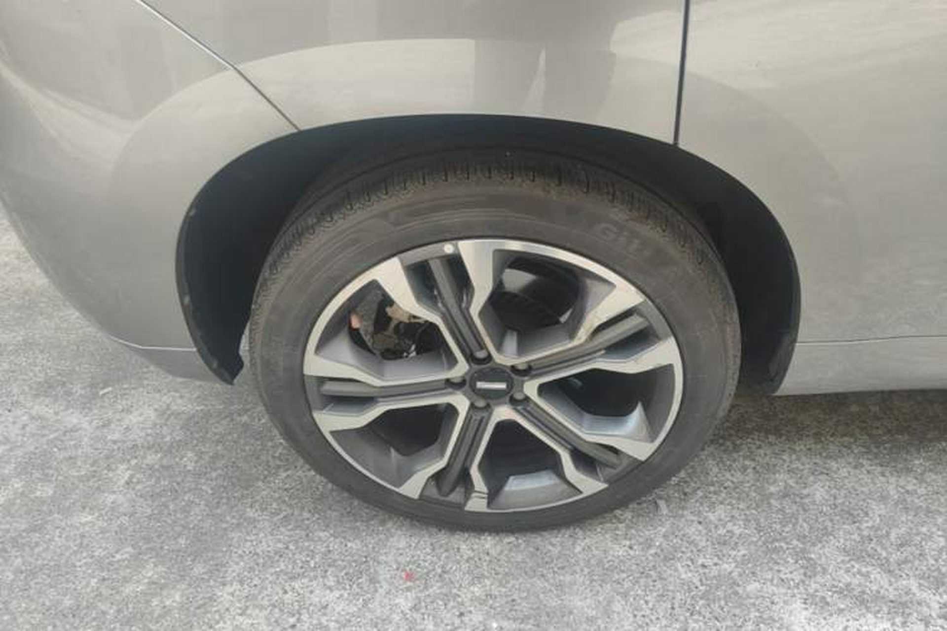 Used Wey VV7 2017 2.0T Flagship Model Right Rear Wheel Hub