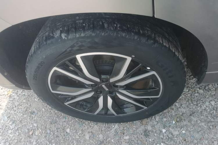 Used Wey VV7 2017 2.0T Flagship Model Right Rear Wheel Hub