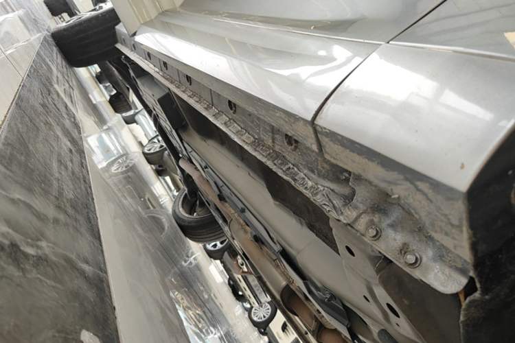 Used Wey VV7 2017 VV7c 2.0T Flagship Model Right Side Sill