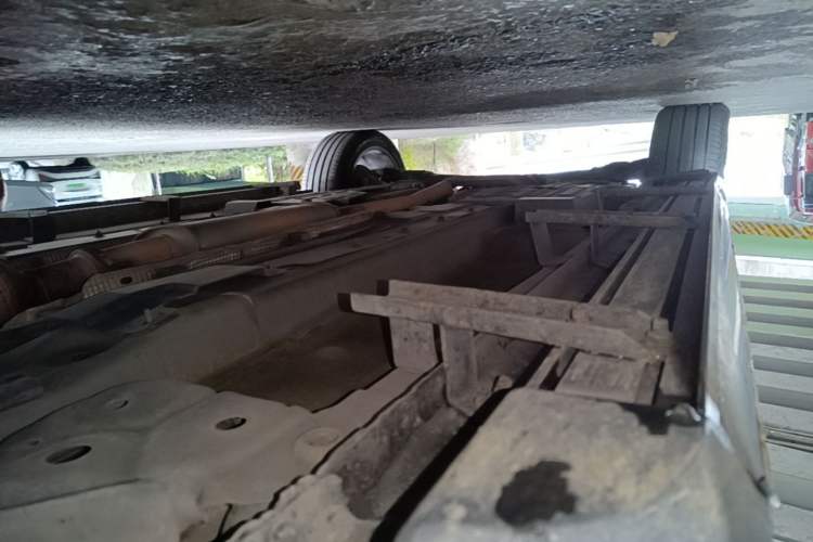 Used Wey VV7 2017 2.0T Flagship Model Right Side Sill