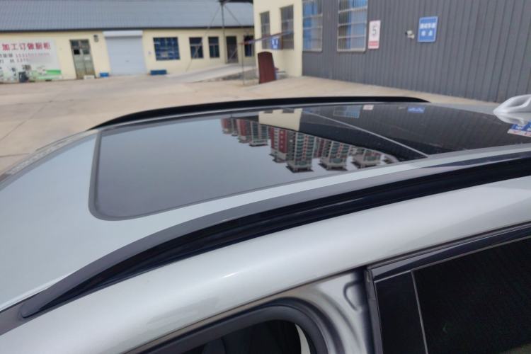 Used Wey VV7 2017 2.0T Luxury Model Roof