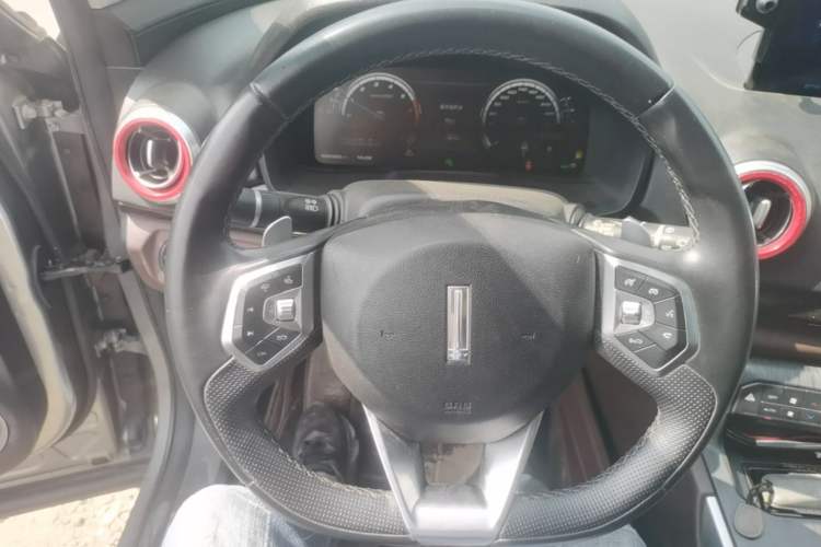 Used Wey VV7 2017 2.0T Flagship Model Steering Wheel