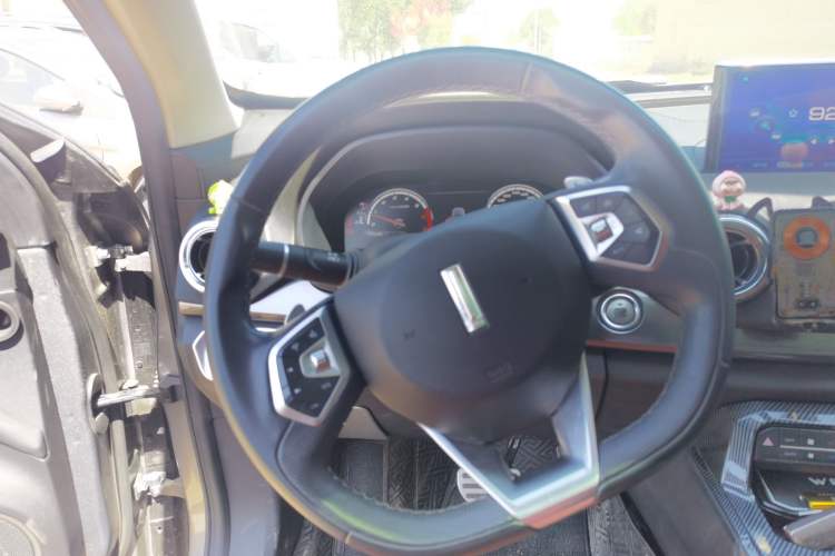 Used Wey VV7 2017 2.0T Flagship Model Steering Wheel