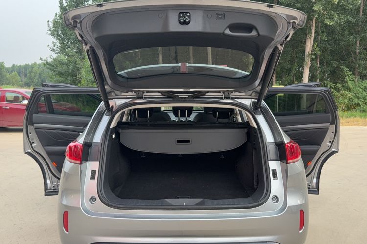 Used Wey VV7 2017 VV7c 2.0T Flagship Model Trunk