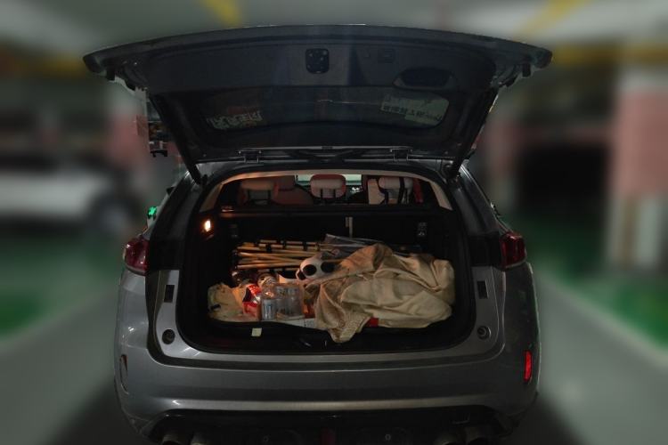 Used Wey VV7 2017 2.0T Flagship Model Trunk