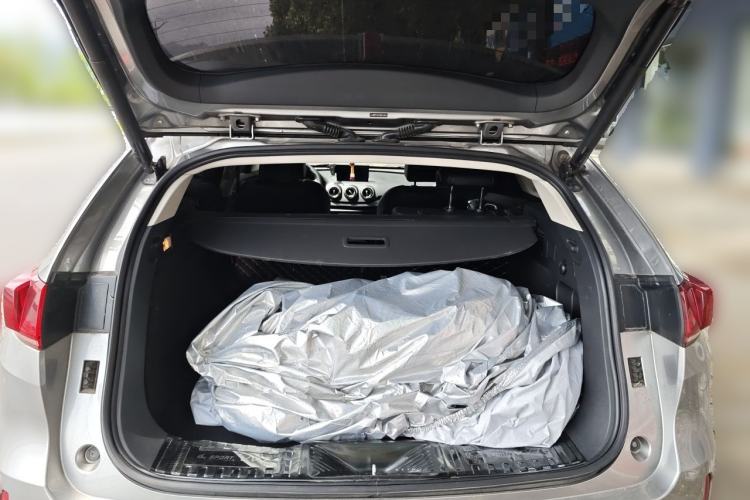 Used Wey VV7 2017 2.0T Flagship Model Trunk