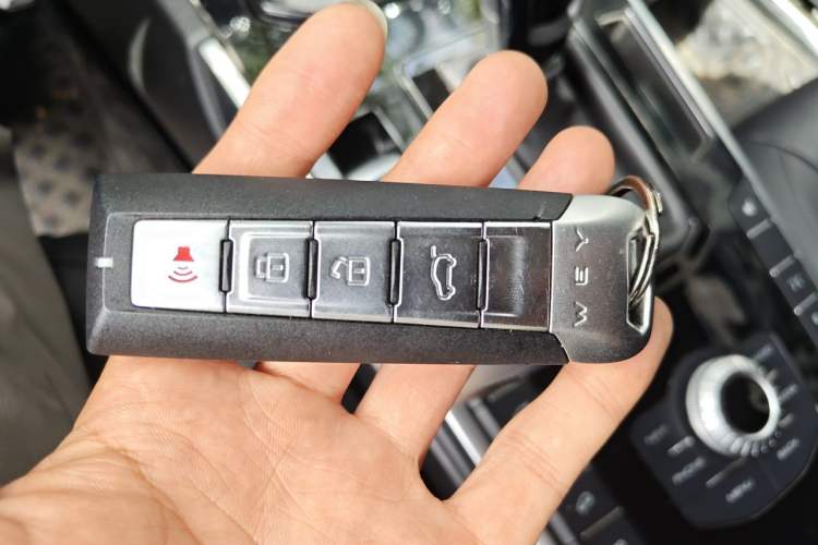 Used Wey VV7 2017 2.0T Flagship Model Vehicle Key