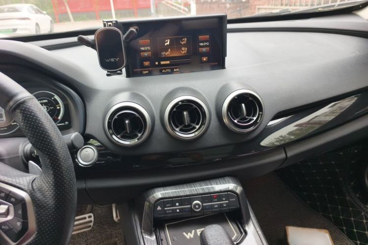 Used Wey VV7 2017 2.0T Flagship Model Audio And AC Panel