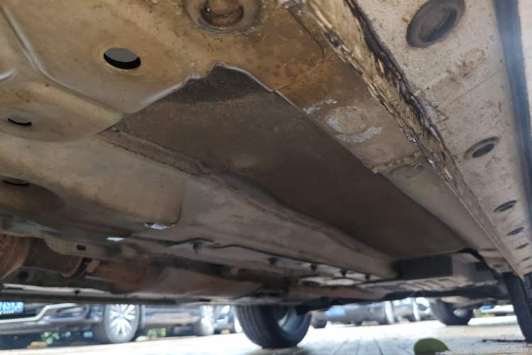 Used Wey VV7 2017 2.0T Flagship Model Chassis Front Left