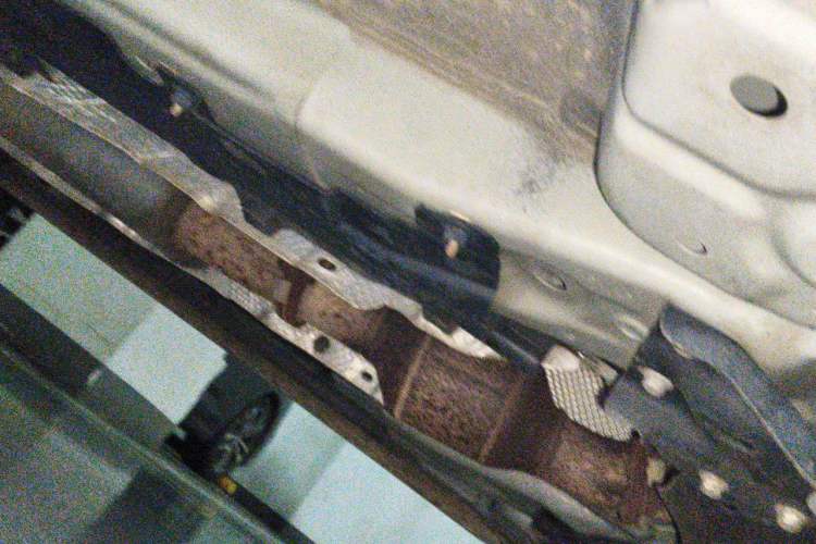 Used Wey VV7 2017 2.0T Flagship Model Chassis Front Right