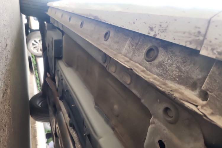 Used Wey VV7 2017 2.0T Luxury Model Chassis Front Right