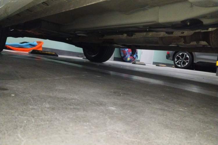 Used Wey VV7 2017 2.0T Flagship Model Chassis Front Right