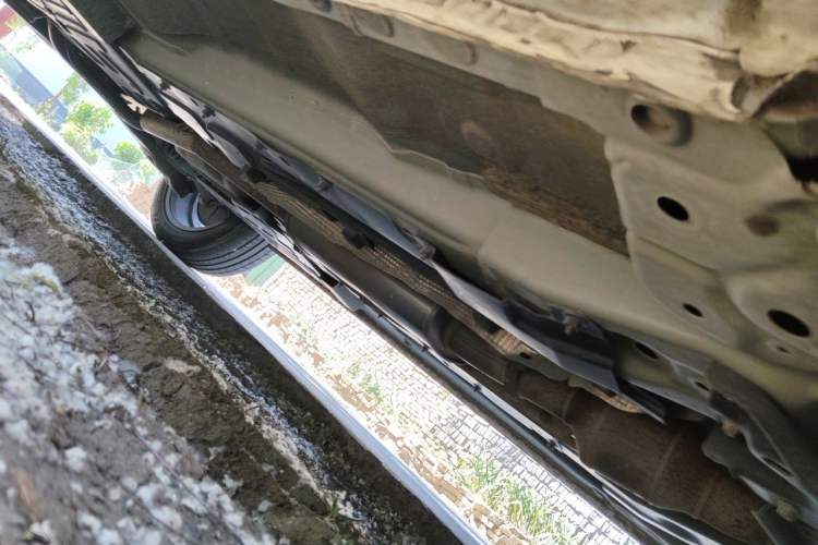 Used Wey VV7 2017 2.0T Luxury Model Chassis Front Right