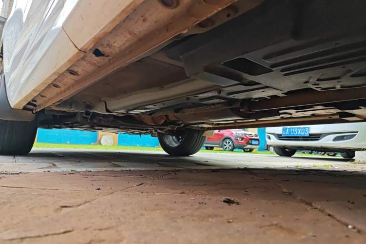 Used Wey VV7 2017 2.0T Flagship Model Chassis Rear Left