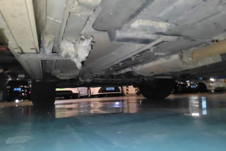 Used Wey VV7 2017 2.0T Flagship Model Chassis Rear Left