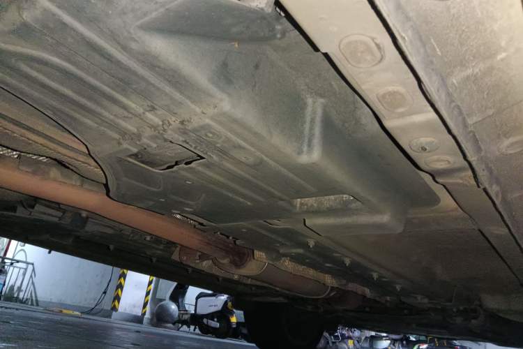 Used Wey VV7 2017 2.0T Flagship Model Chassis Rear Right
