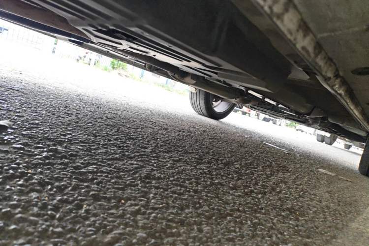 Used Wey VV7 2017 2.0T Flagship Model Chassis Rear Right
