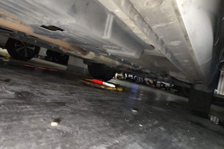 Used Wey VV7 2017 2.0T Flagship Model Chassis Rear Right