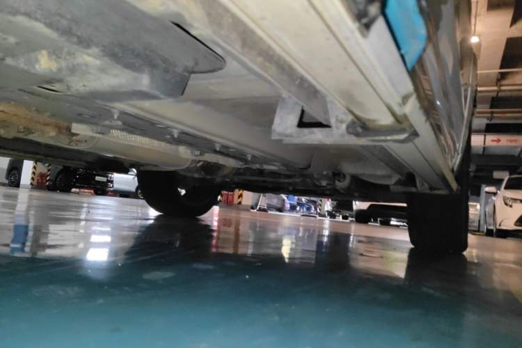 Used Wey VV7 2017 2.0T Flagship Model Chassis Rear Right