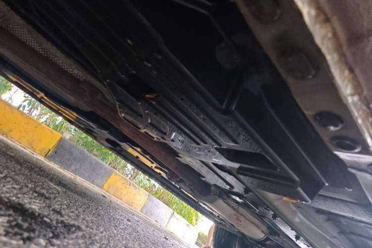 Used Wey VV7 2017 2.0T Flagship Model Chassis Rear Right