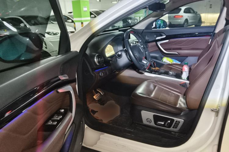 Used Wey VV7 2017 2.0T Flagship Model Driver Seat