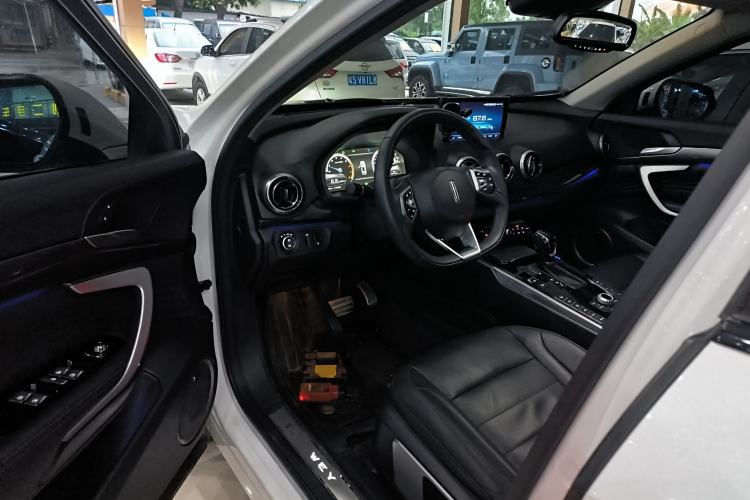 Used Wey VV7 2017 2.0T Flagship Model Driver Seat