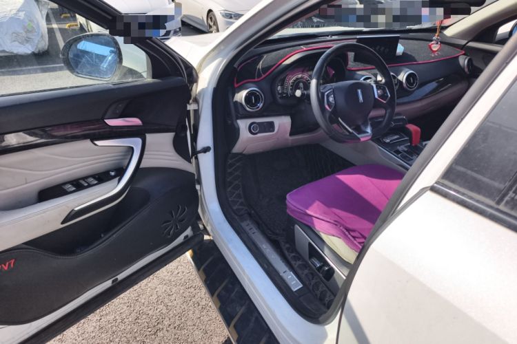 Used Wey VV7 2017 2.0T Ultra-Luxury Version Driver Seat