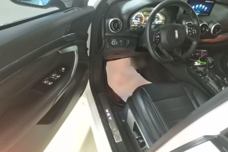 Used Wey VV7 2017 2.0T Flagship Model Driver Seat