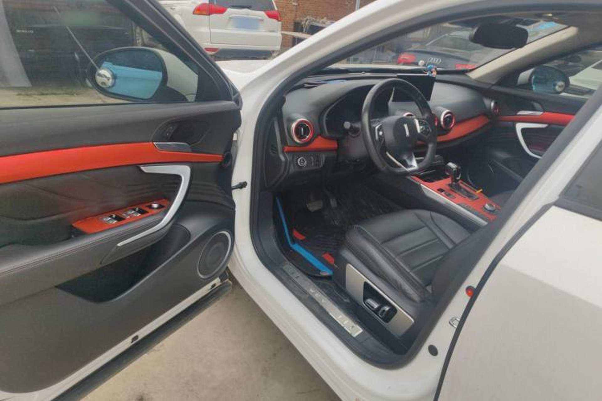 Used Wey VV7 2017 2.0T Ultra-Luxury Version Driver Seat