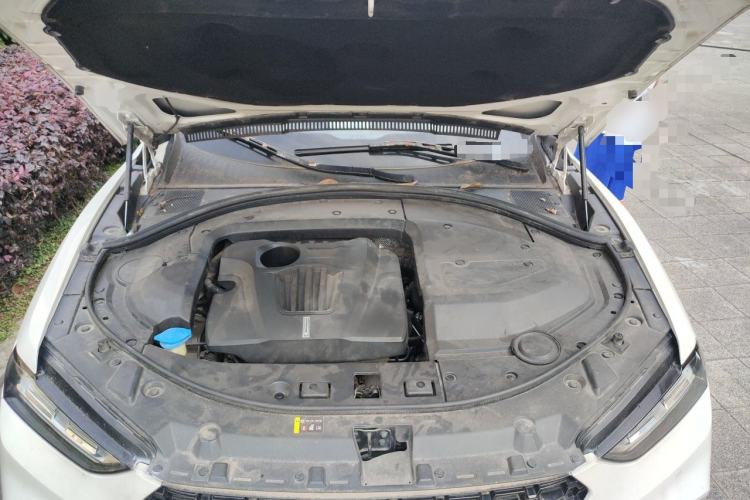 Used Wey VV7 2017 2.0T Ultra-Luxury Version Engine Bay